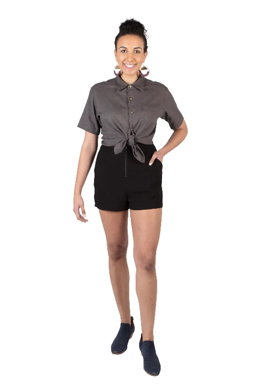 Breezy Shorts in Black Linen